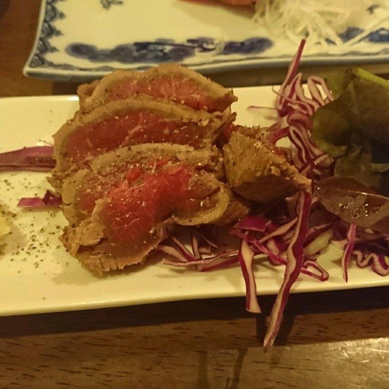 白糠産エゾシカたたき(男の居酒屋suEzou JAPAN)