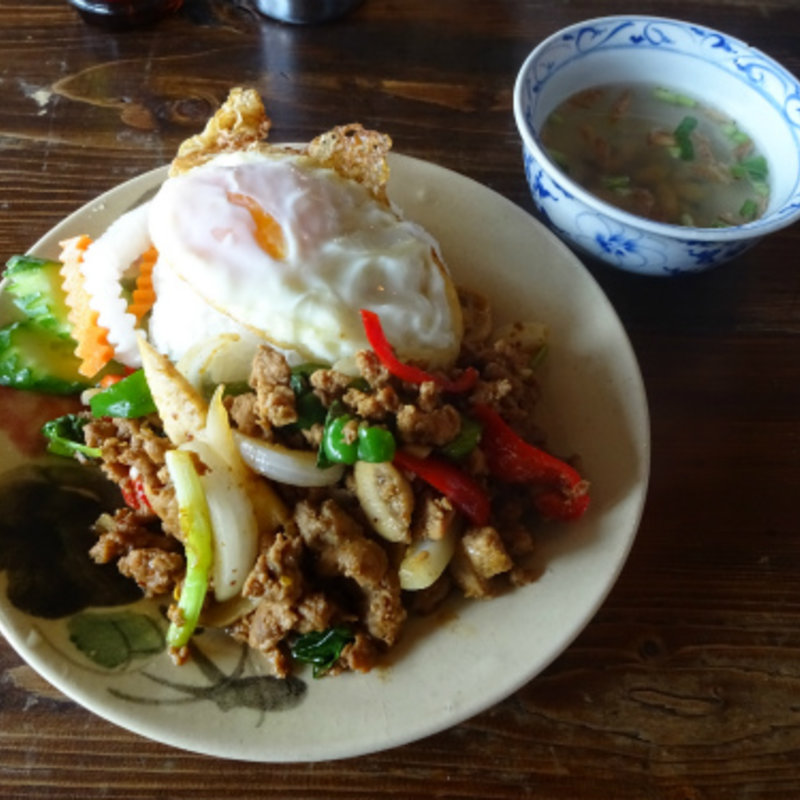 ガパオライス(カメヤ食堂 )