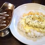 エビアボカドチーズカレー