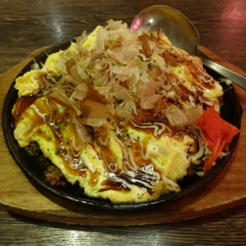 オムソバ飯(海鮮食飲市場 マルカミ食堂 みなとみらい)