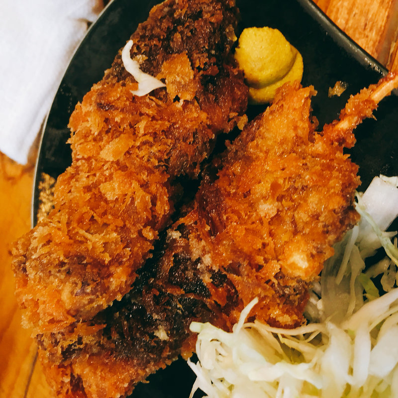 まぐろ串カツ(タカマル鮮魚店 2号館)