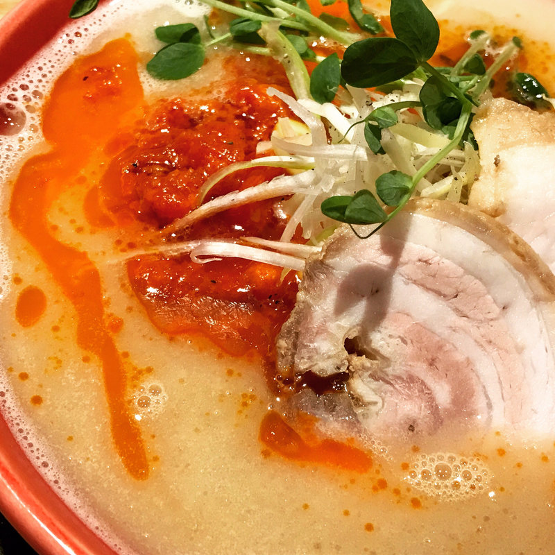 トマとん(博多純系豚骨ラーメン まんかい 梅田豊崎店)