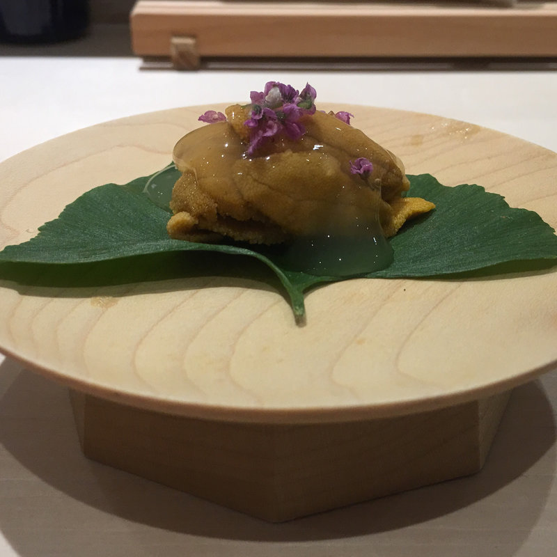 唐津 赤雲丹 柳橋市場から 昆布出汁の餡 花穂紫蘇(海味 （うみ）)