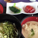 お昼の食べ放題(浅草むぎとろ本店)
