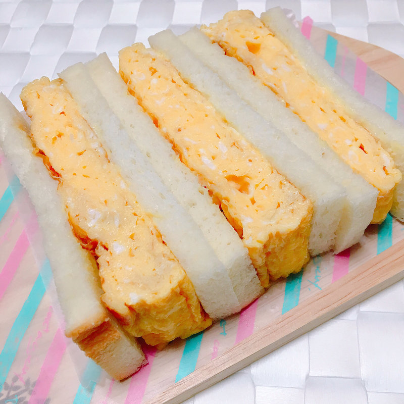 厚焼きたまごサンド(サンドイッチ王子)