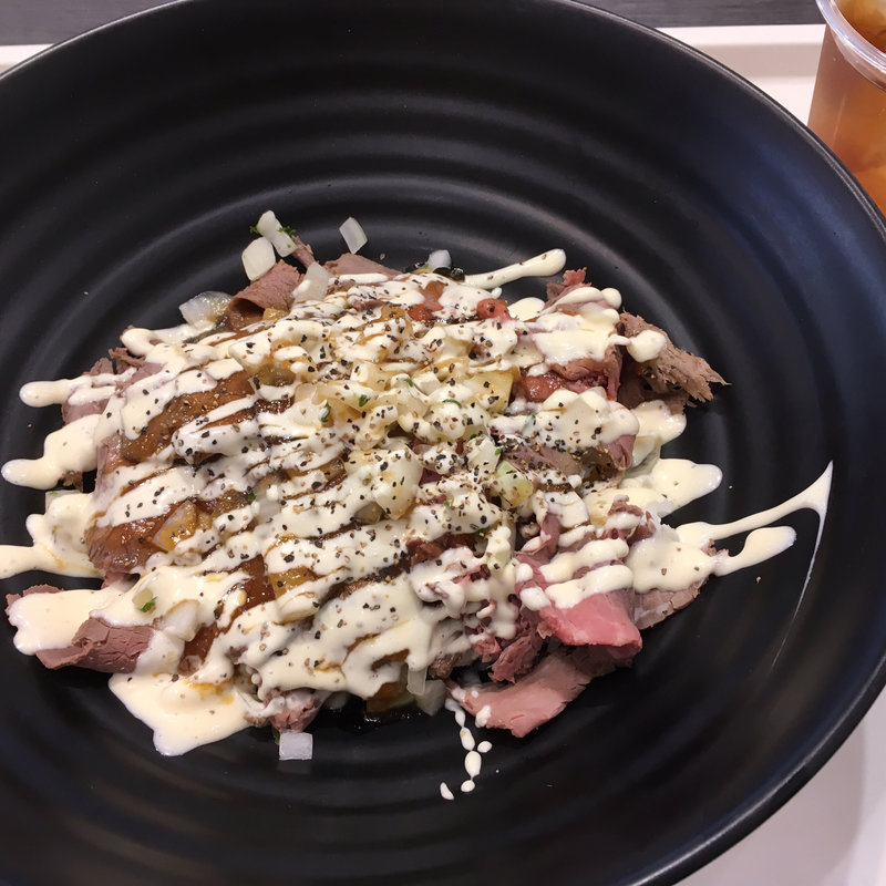 ローストビーフ丼(並盛り)(山下清三郎商店)