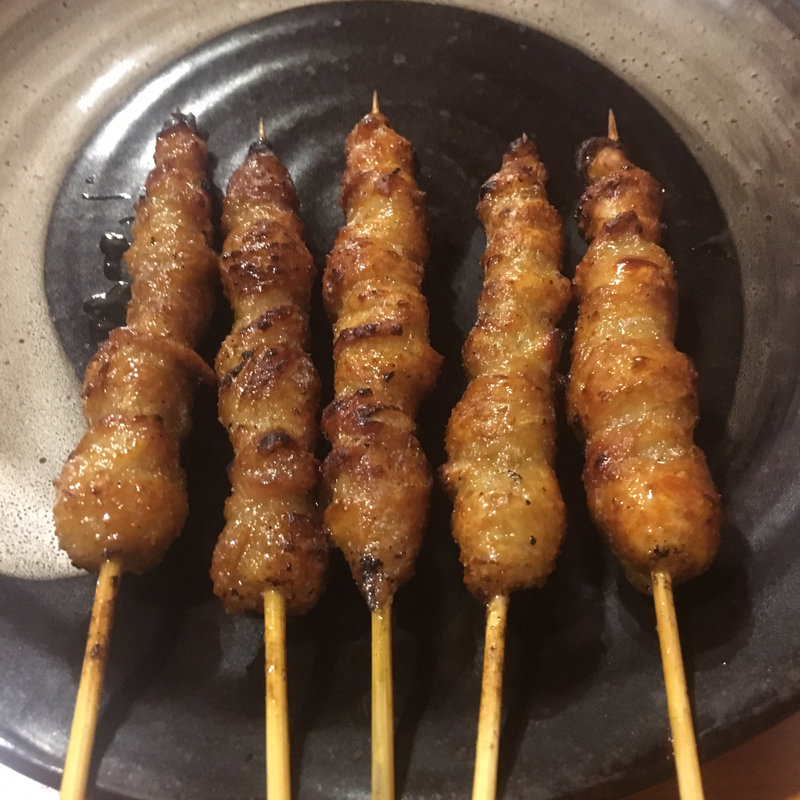 鶏皮(しお)(福岡とりかわ 焼とり権兵衛 小倉魚町店)