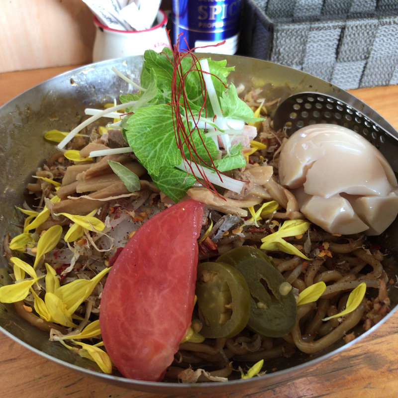 黒辛油そば(中華そば de 小松 （中華そば　デ　小松）)