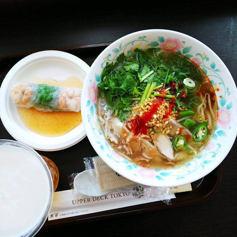 鶏肉のフォー ダブルセット(ベトナムチョ)