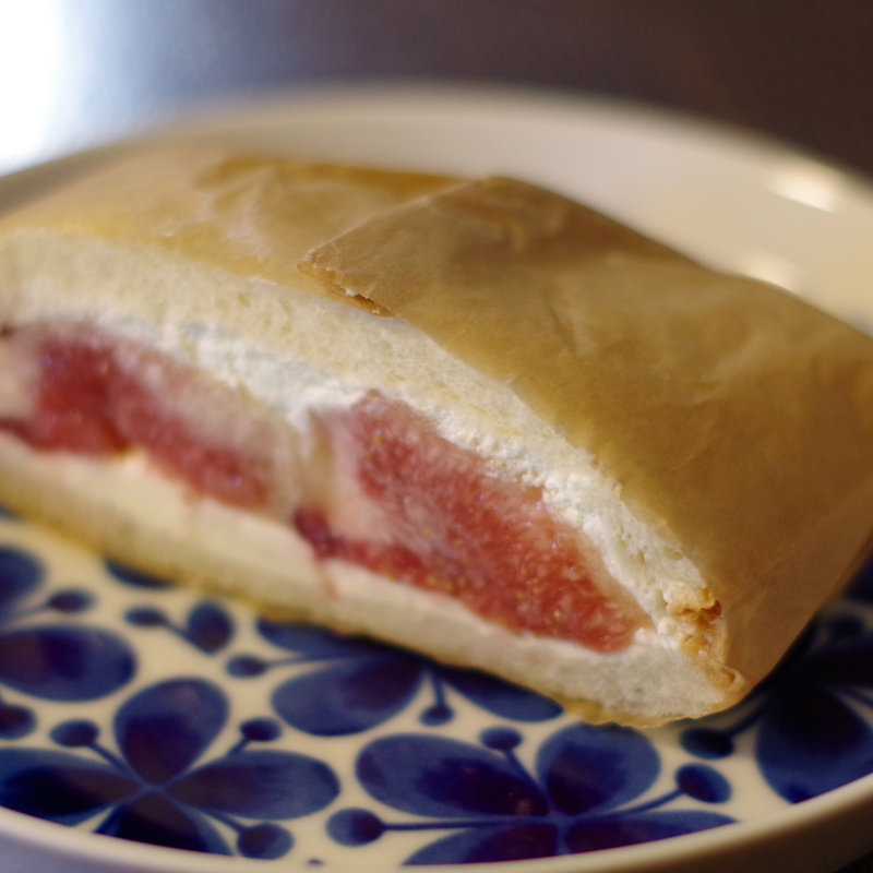 イチジクのサンドイッチ(トランジスタベーカリー )