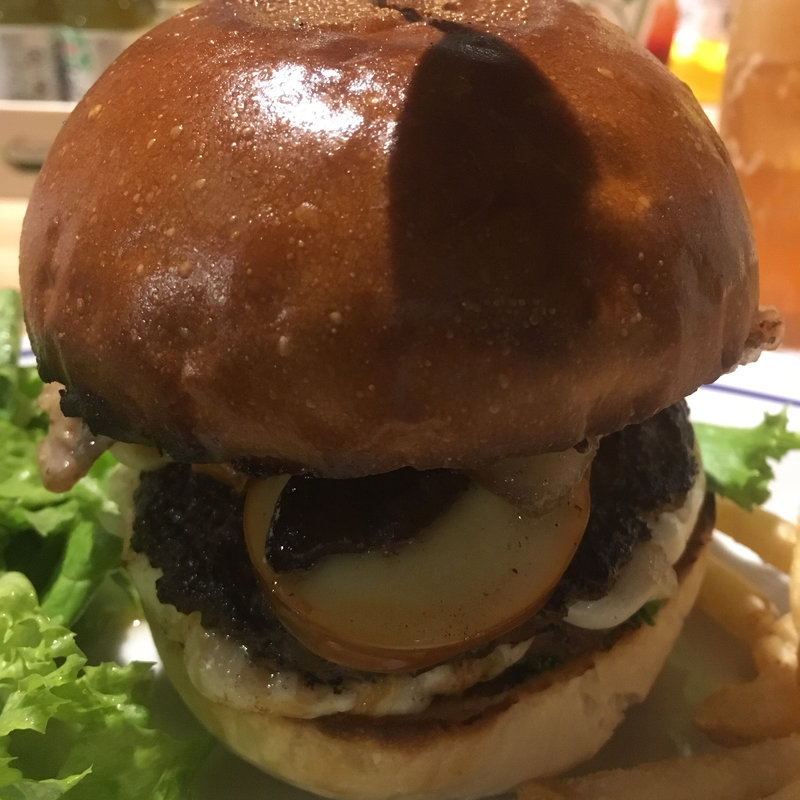 B.B.M.バーガー(B.B.M(バーガー・ビッグ・マウンテン))