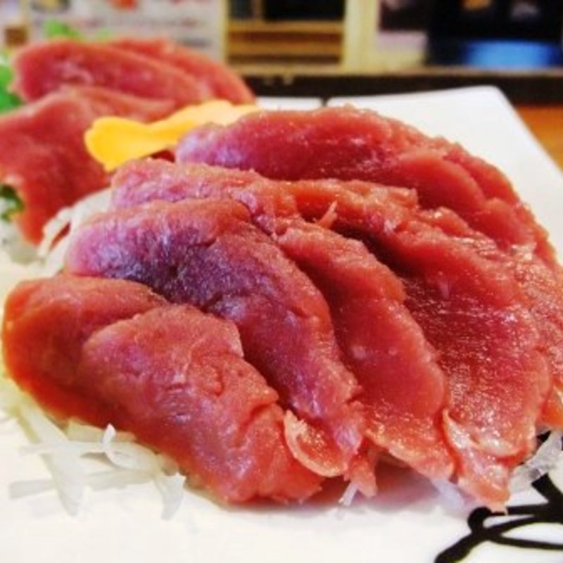 馬刺し(甲州ほうとう小作 県立美術館前店)