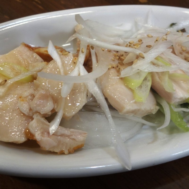 ハーブ鶏のロースト　葱塩ソース　(餃々(チャオチャオ) ホワイティ梅田店)