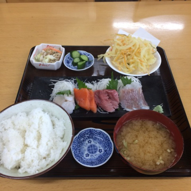 刺身定食(小笠原食堂 )