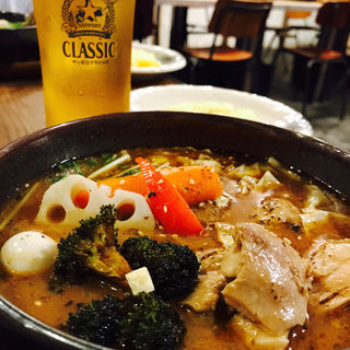 チキンレッグと野菜(スープカレーGARAKU （ガラク）)