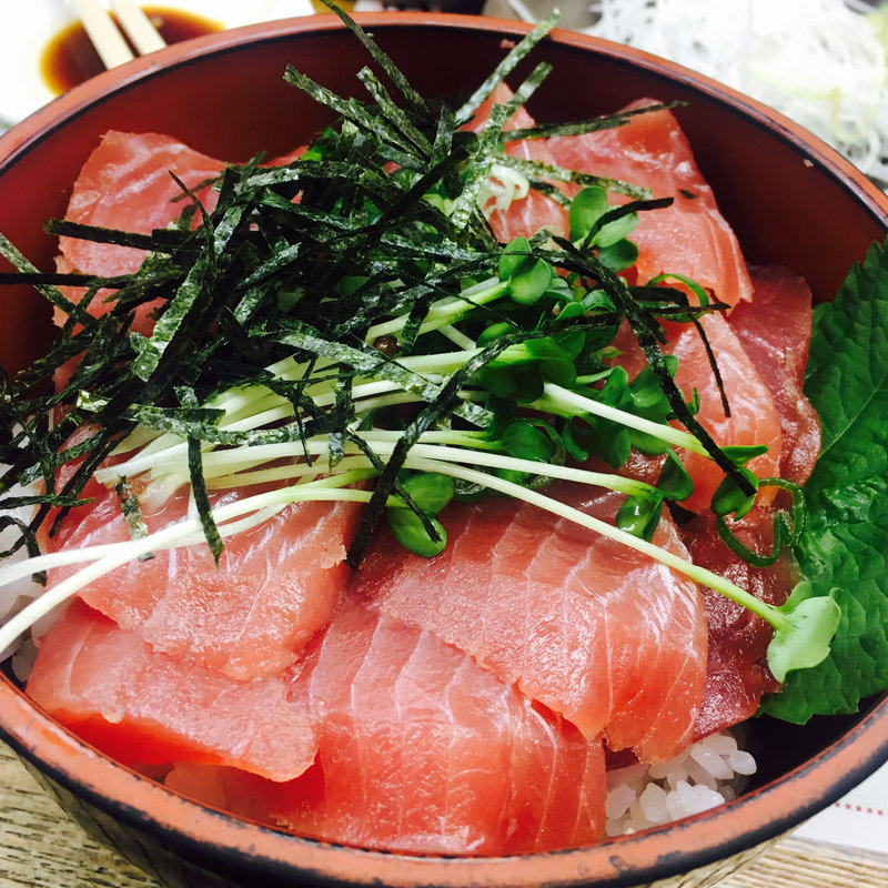 生マグロ鉄火丼(魚庭 本店)