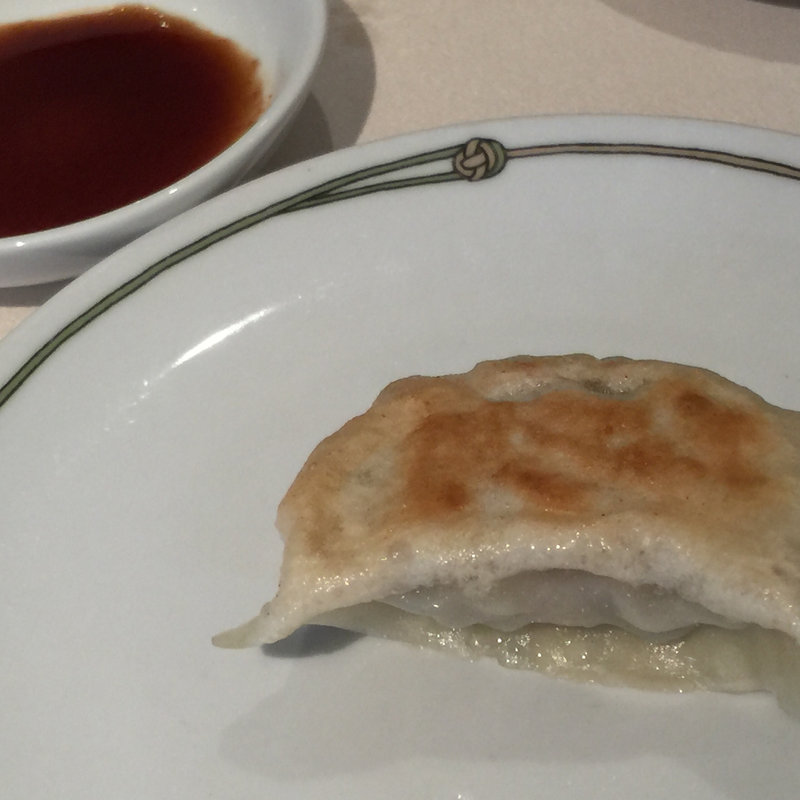 ニラ入り焼き餃子(中国料理 美麗華 （チュウゴクリョウリ ビレイカ）)