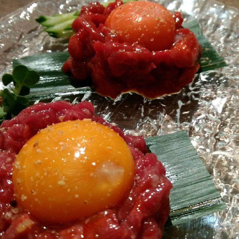 ユッケの二種盛り(YAKINIKU DAICHI ROPPONNGI)