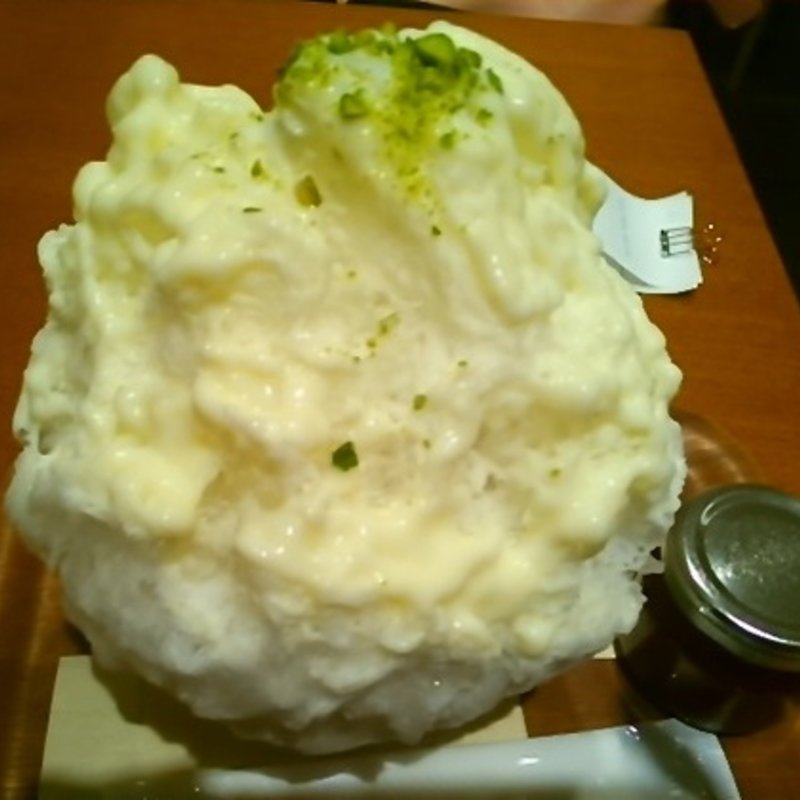 2種の赤い果実とホワイトチョコレート(銀座のジンジャー 銀座本店)