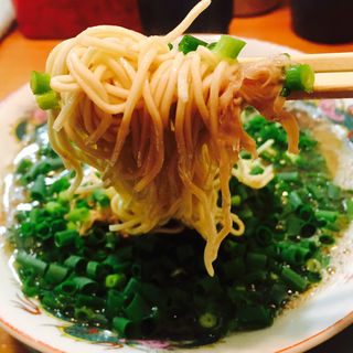 ラーメン(しぇからしか 梅田店 )