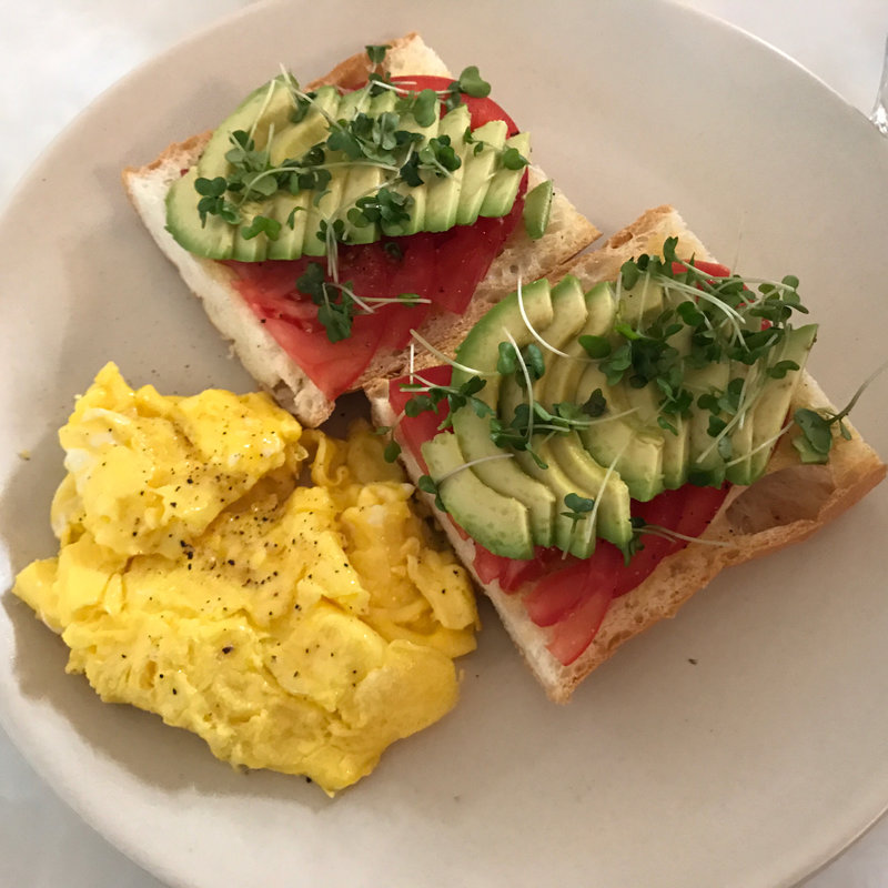 アボガドオープントースト(break fast club )