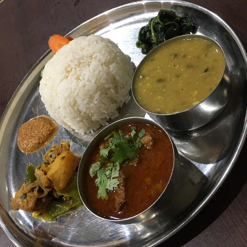 マトンカレーセット(ガウレストラン＆セクワガル)