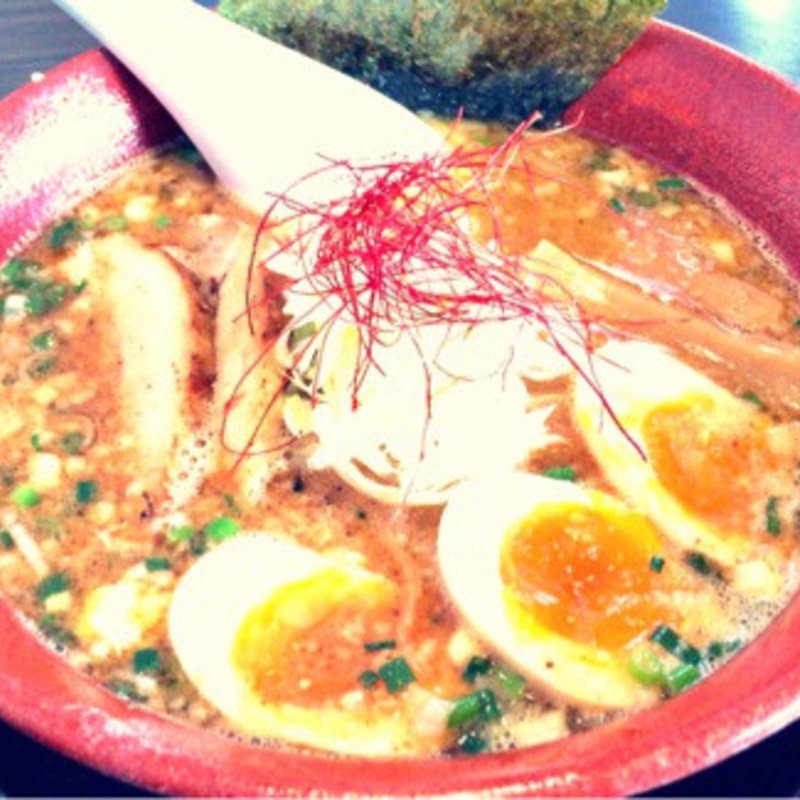 味玉エビ味噌ラーメン(麺屋すずらん)