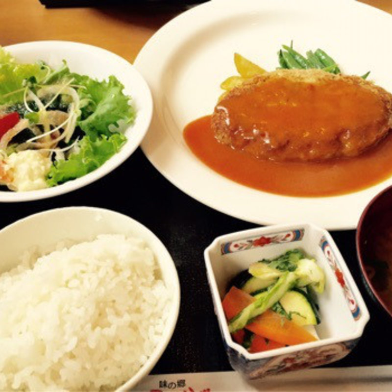 ハンバーグ(味の郷こばりどん)