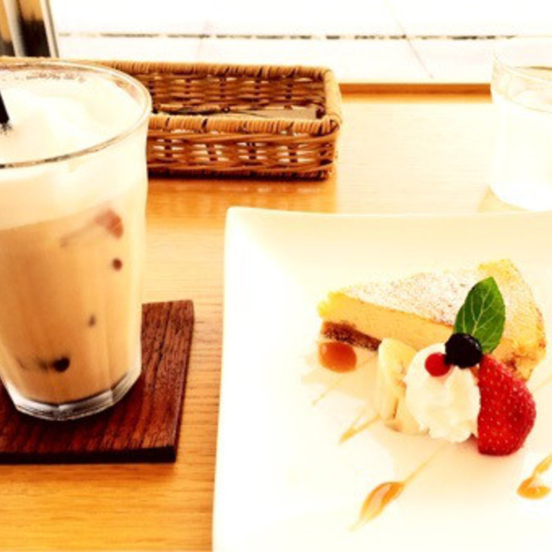 チーズケーキ(ジュジュ イチサンマル カフェ （juju 130 CAFE）)