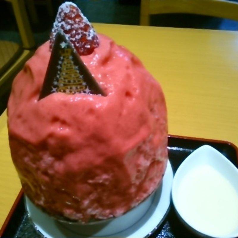 ひみつのいちごみるく(しもきた茶苑 大山)