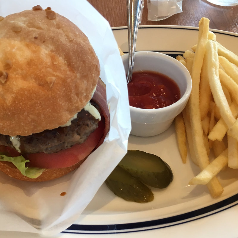 軽井沢グリルバーガー(All Day Dining Karuizawa Grill )