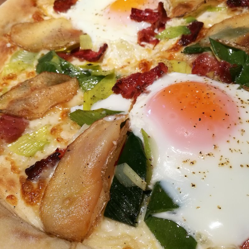 サニーサイドアップ ベーコン＋ポテト(カリフォルニア・ピザ・キッチン)