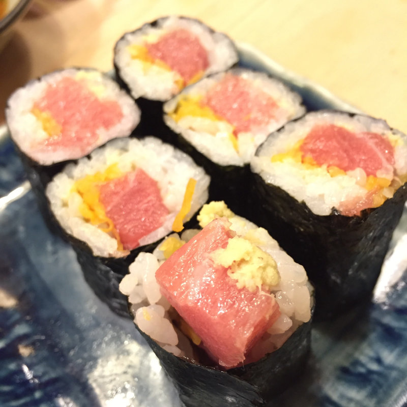 トロタク細巻(いろは寿司)