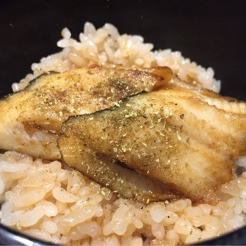 ミニアナゴ丼(えきそば在来線下り店)