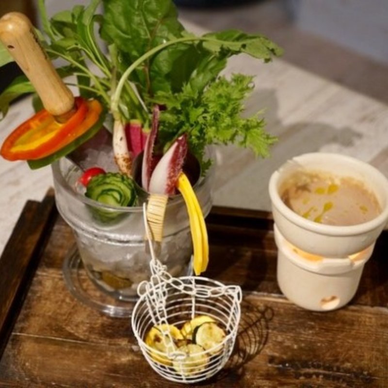 GARDENSの活けバーニャ(三陸オイスター&ジャパニーズシーフードGARDENS)