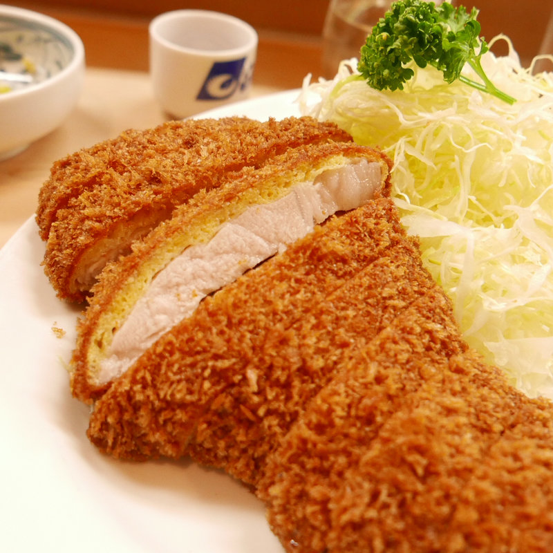 上ロースカツ定食(丸八とんかつ店)