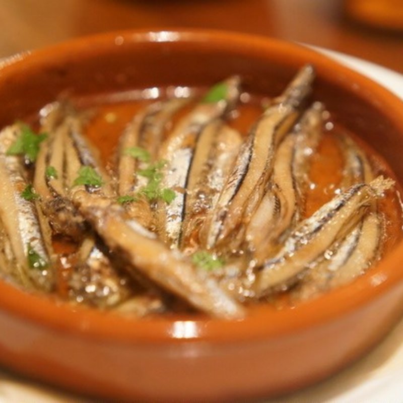 鹿児島産 キビナゴのアヒージョ(ペッシェ・パッパーレ・イタリア 恵比寿)