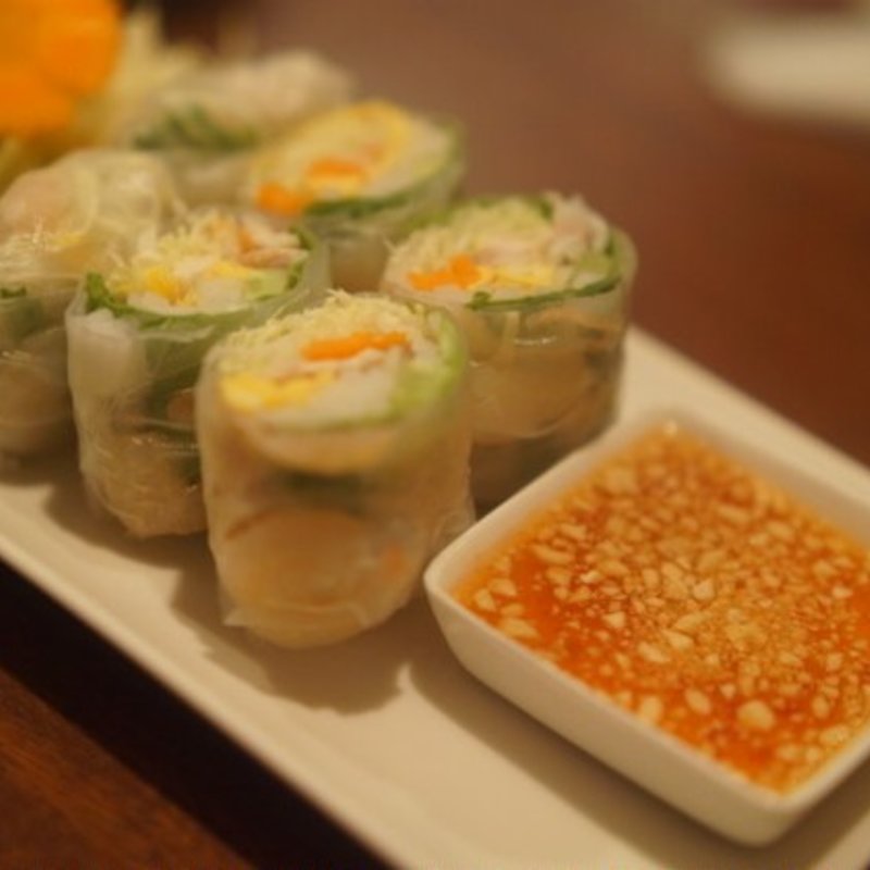 生春巻き (本格タイ料理バル プアン 三軒茶屋本店)