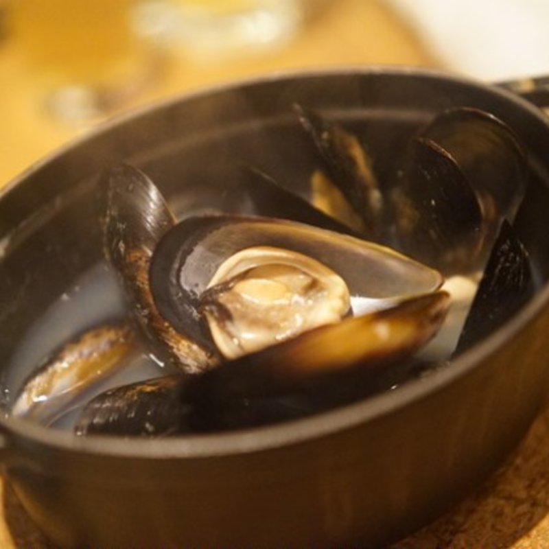 ムール貝のビール蒸し(135TAVERN Craft Beer&Grill （イチサンゴタヴァーン クラフトビール＆グリル）)