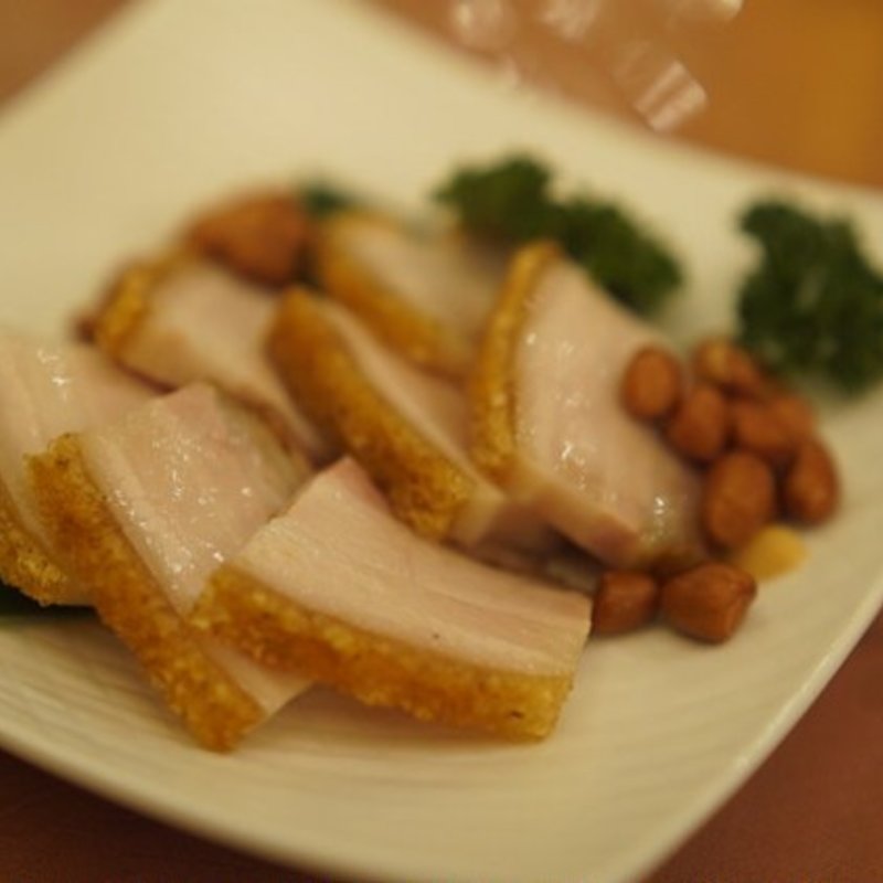 豚のパリパリ(獅門酒楼)