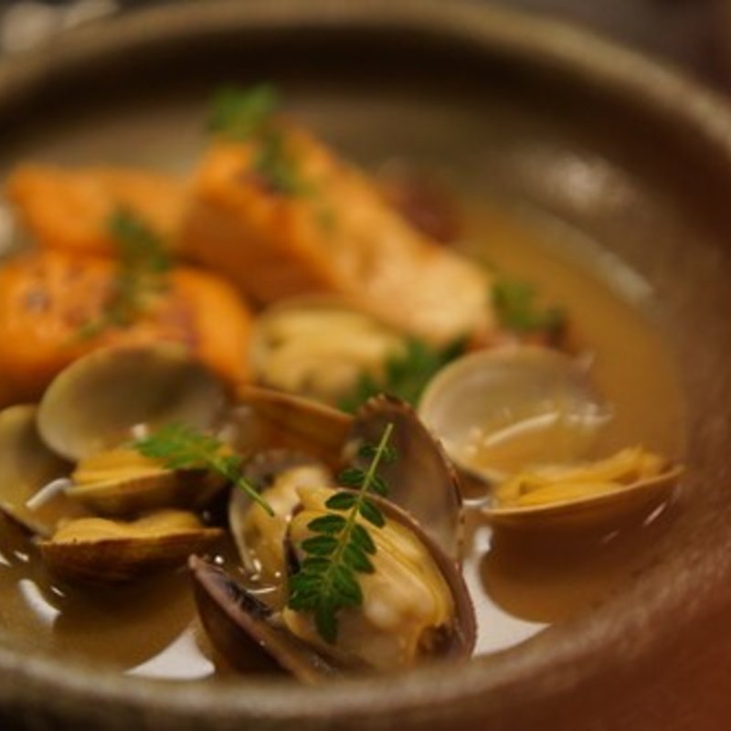 時鮭と蛤(糧亭 銀座魚勝)