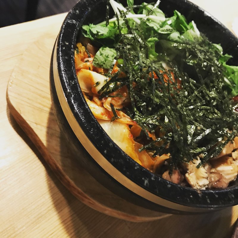 ビビンバ風石焼地鶏ごはん(ファイアーバード)