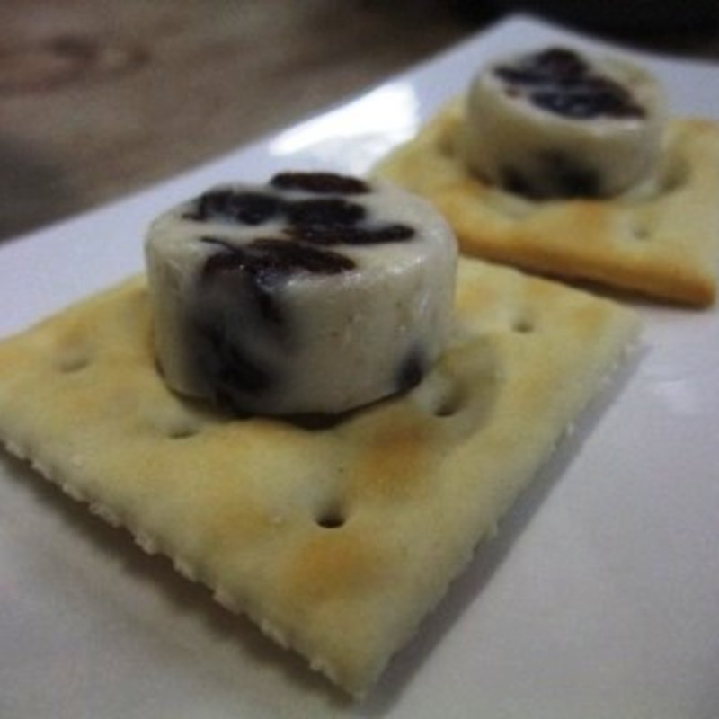 レーズンバター(佐藤酒店)