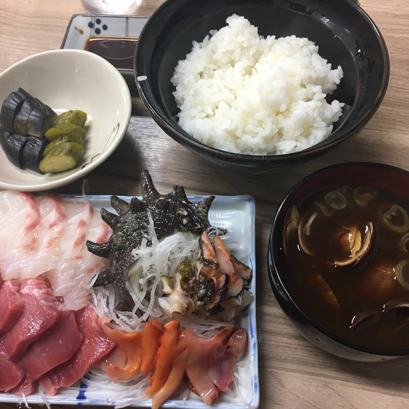 上さしみ盛り合わせ定食(伊勢芳 )
