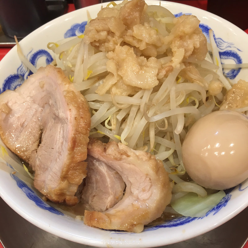 豚玉ラーメン(ジャンクガレッジ大宮駅前店)