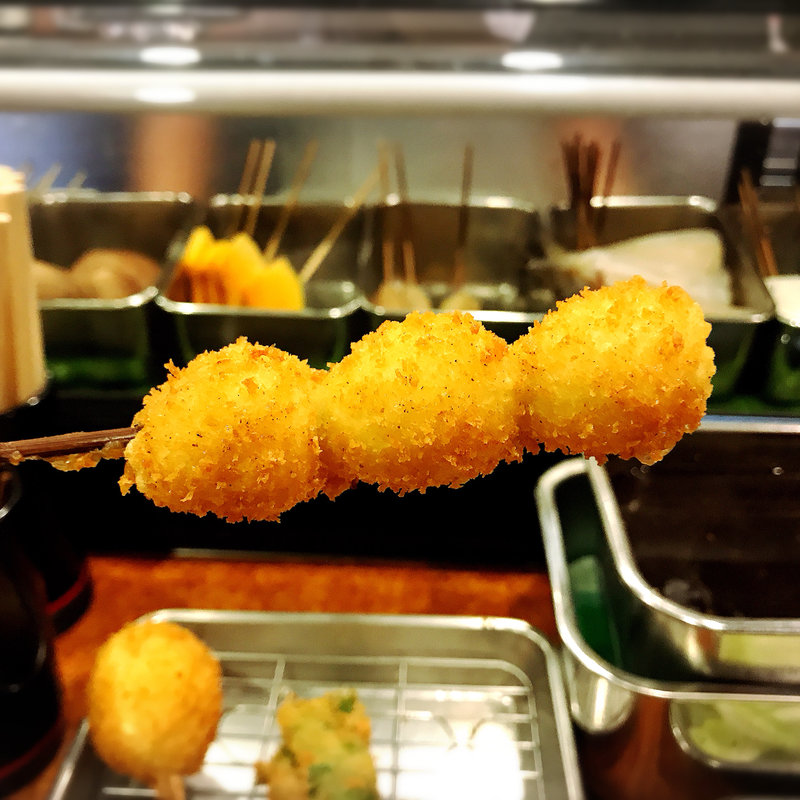 うずら(串かつ ひげ勝)