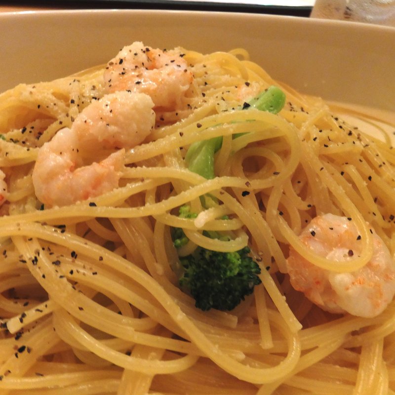 赤海老とブロッコリーのレモンクリーム(海老バル )