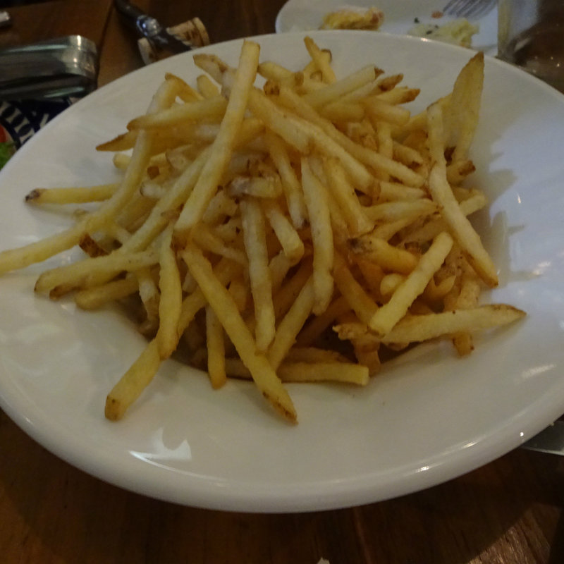 トリュフ塩のポテトフライ(八十郎 新富二丁目店)