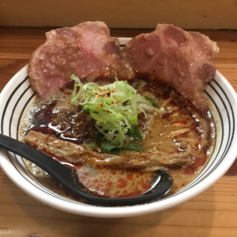 大人の担担麺