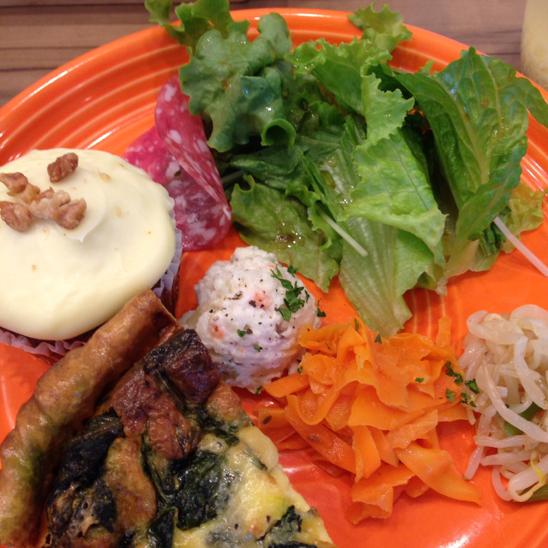 キッシュランチ(Cafe & Wine Basil)